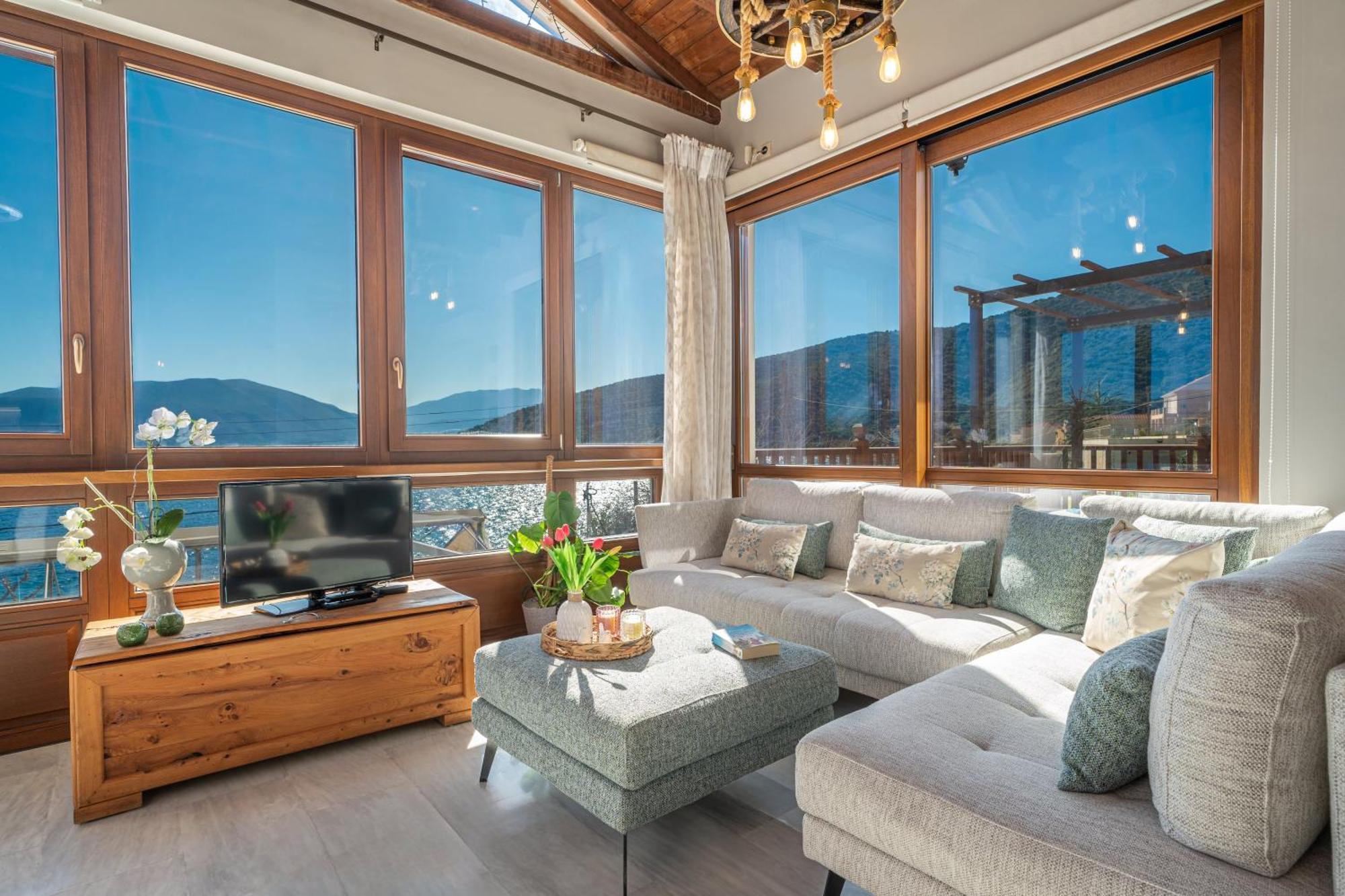 Sea Rock Apartment أيّا إفيميا المظهر الخارجي الصورة