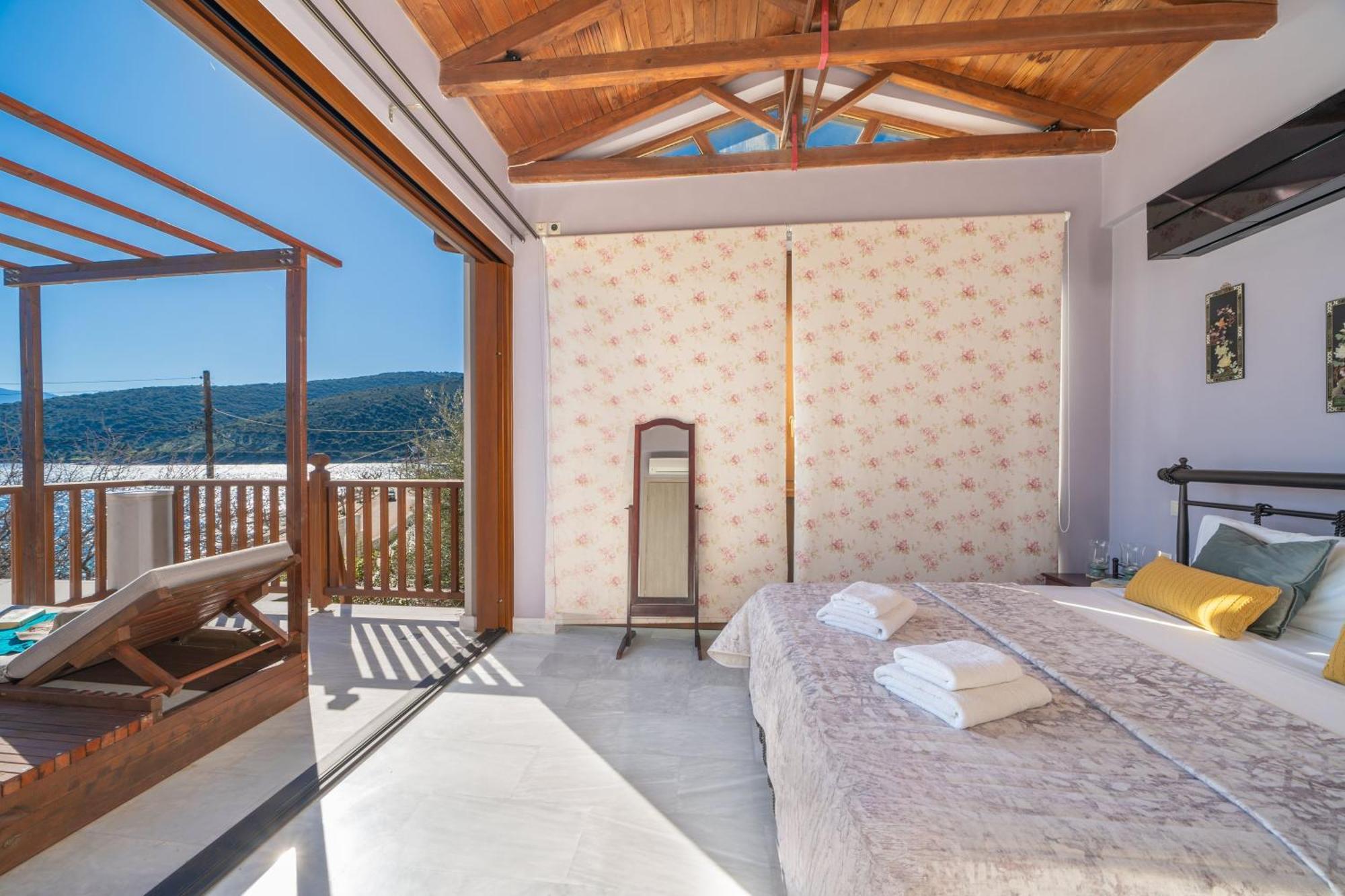 Sea Rock Apartment أيّا إفيميا المظهر الخارجي الصورة